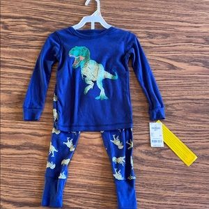 NWT Oshkosh dinosaur pajamas. 2T.